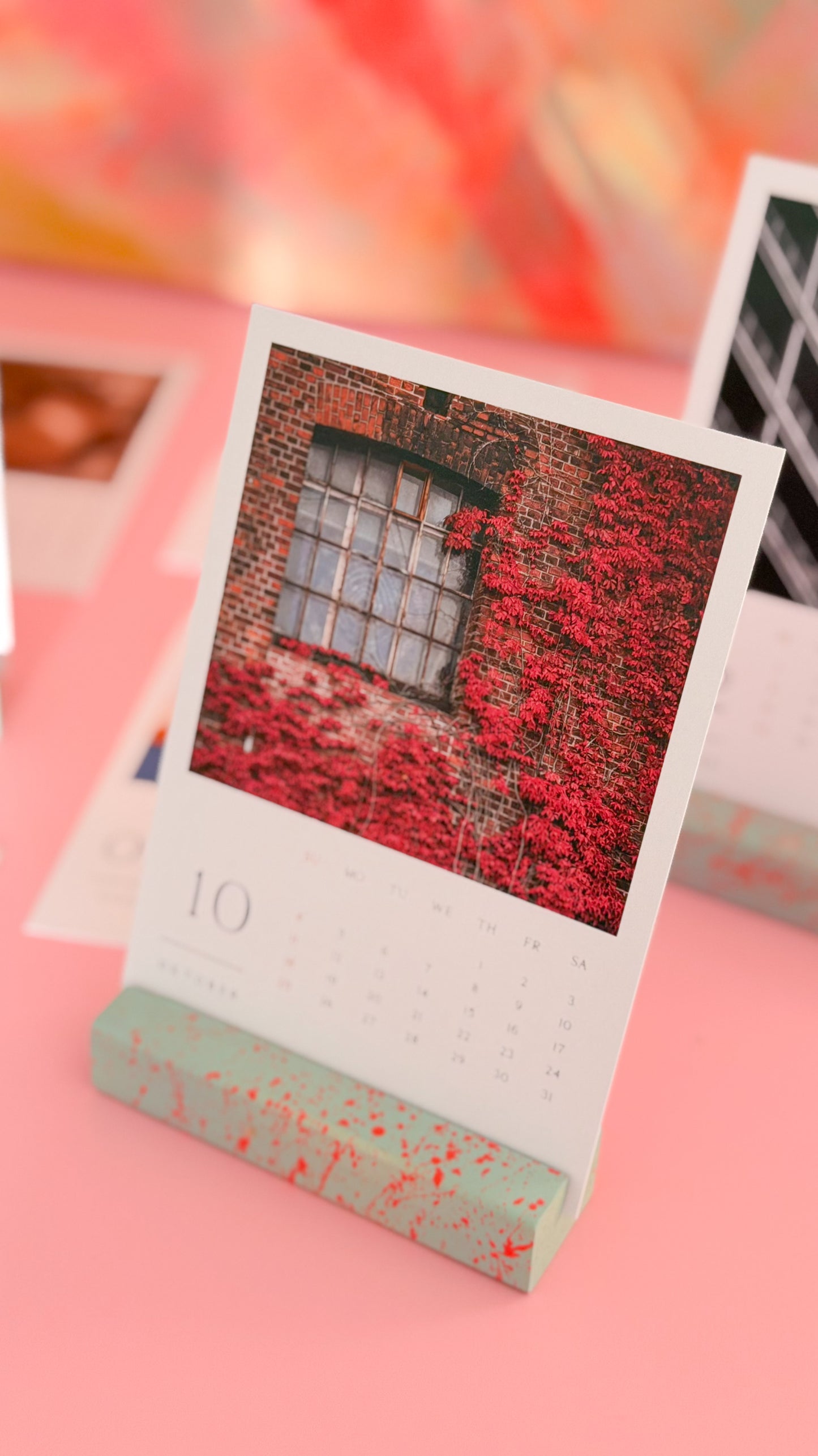 HANDMADE FOTOHALTER AUS HOLZ + EAT PRAY OH FUCK FOTOKALENDER 2026 - by Studio Soulwork