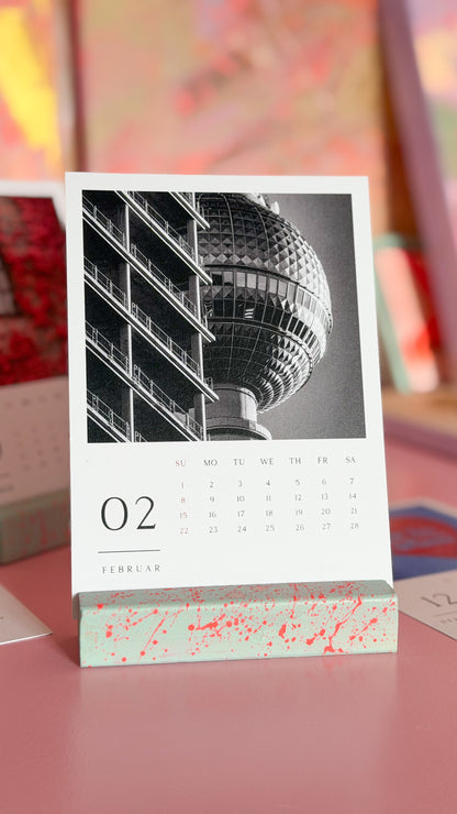 HANDMADE FOTOHALTER AUS HOLZ + EAT PRAY OH FUCK FOTOKALENDER 2026  - by Studio Soulwork